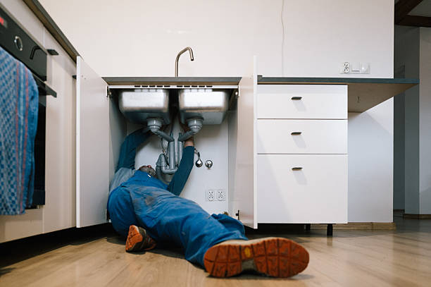 Professional Leak Detection technician working in Andover, MA